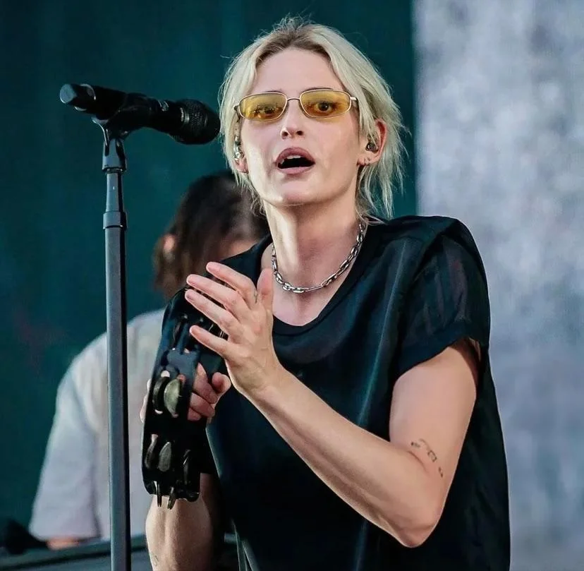 Emily Armstrong: The Rock Vocalist Redefining Linkin Park’s Modern Era