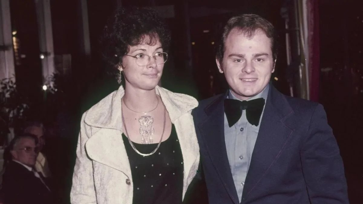 Janet Gayle Burghoff: Biography, Marriage, Family, and Life Beyond MAS*H